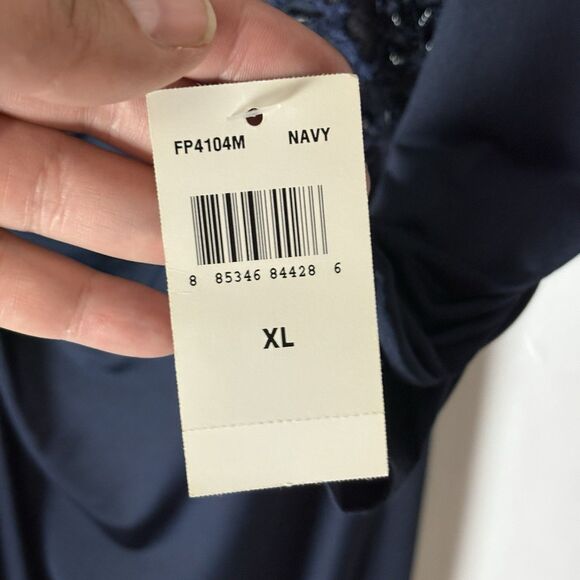 NWT Tadashi Shoji Twist-Drape Dress Long Sleeve Knot Front Sz XL Flattering MOB - Picture 8 of 12